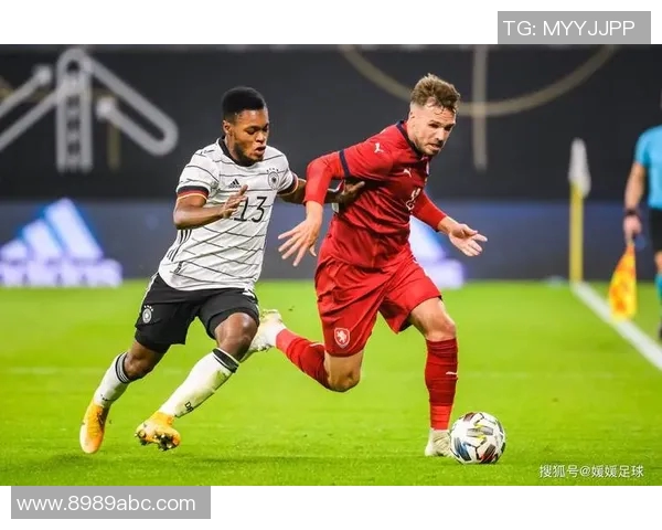 CCTV直播乌拉圭对阵捷克精彩赛事回顾与分析 CCTV直播乌拉圭对阵捷克精彩赛事回顾与分析