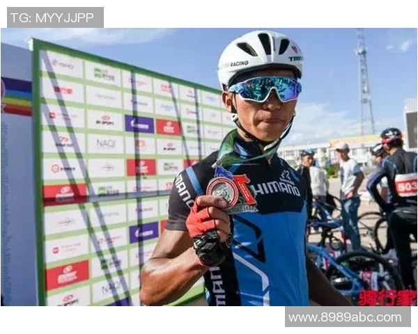 成都滑板队以83分领跑城市马拉松积分榜展现强劲实力