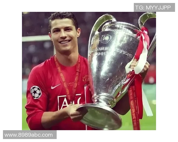 足球明星面临伤痛挑战伤后恢复之路的真实记录与感悟 足球明星面临伤痛挑战伤后恢复之路的真实记录与感悟